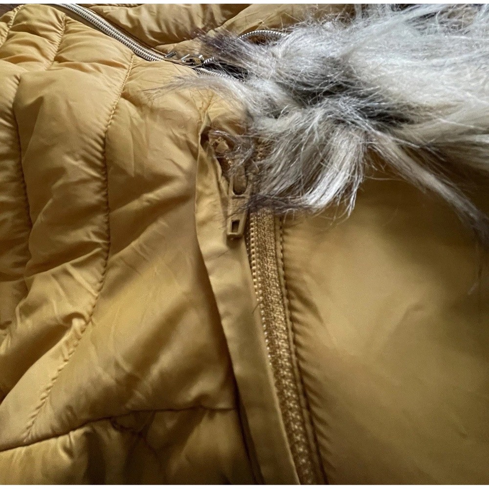 Love Tree Women's Sz L Puffer Jacket Mustard/Gold Removable Hood Faux Fur - Picture 6 of 8